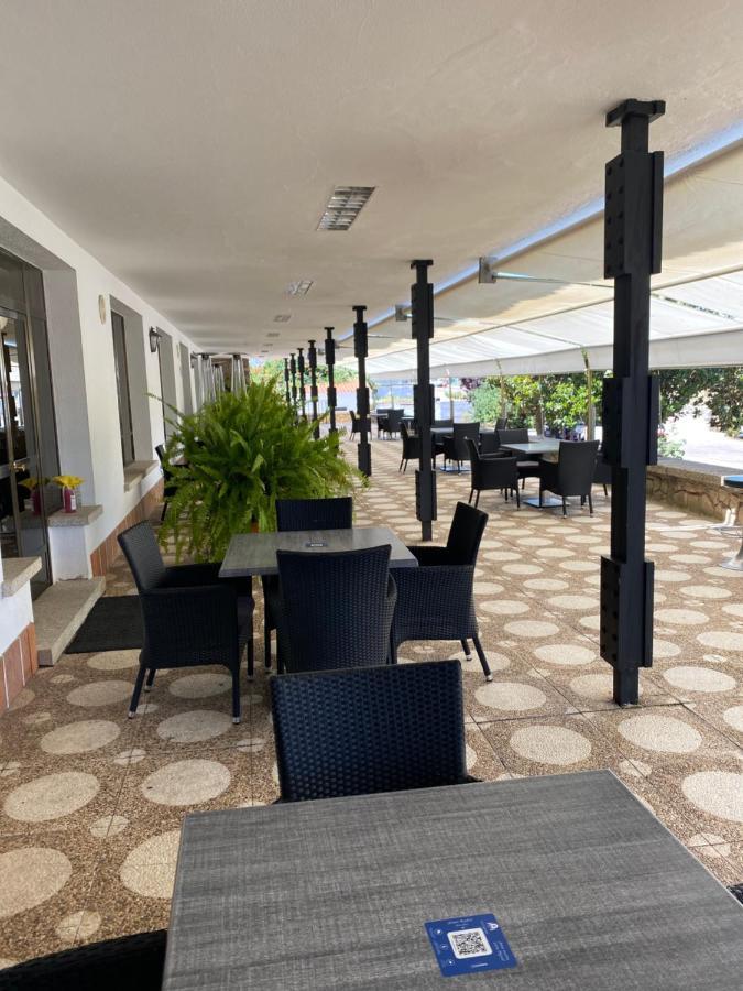Hotel Las Cigueenas Trujillo Eksteriør billede