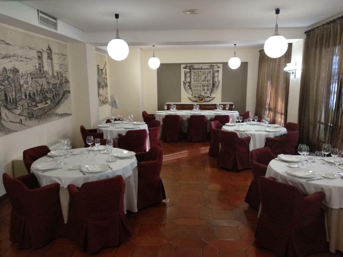 Hotel Las Cigueenas Trujillo Eksteriør billede